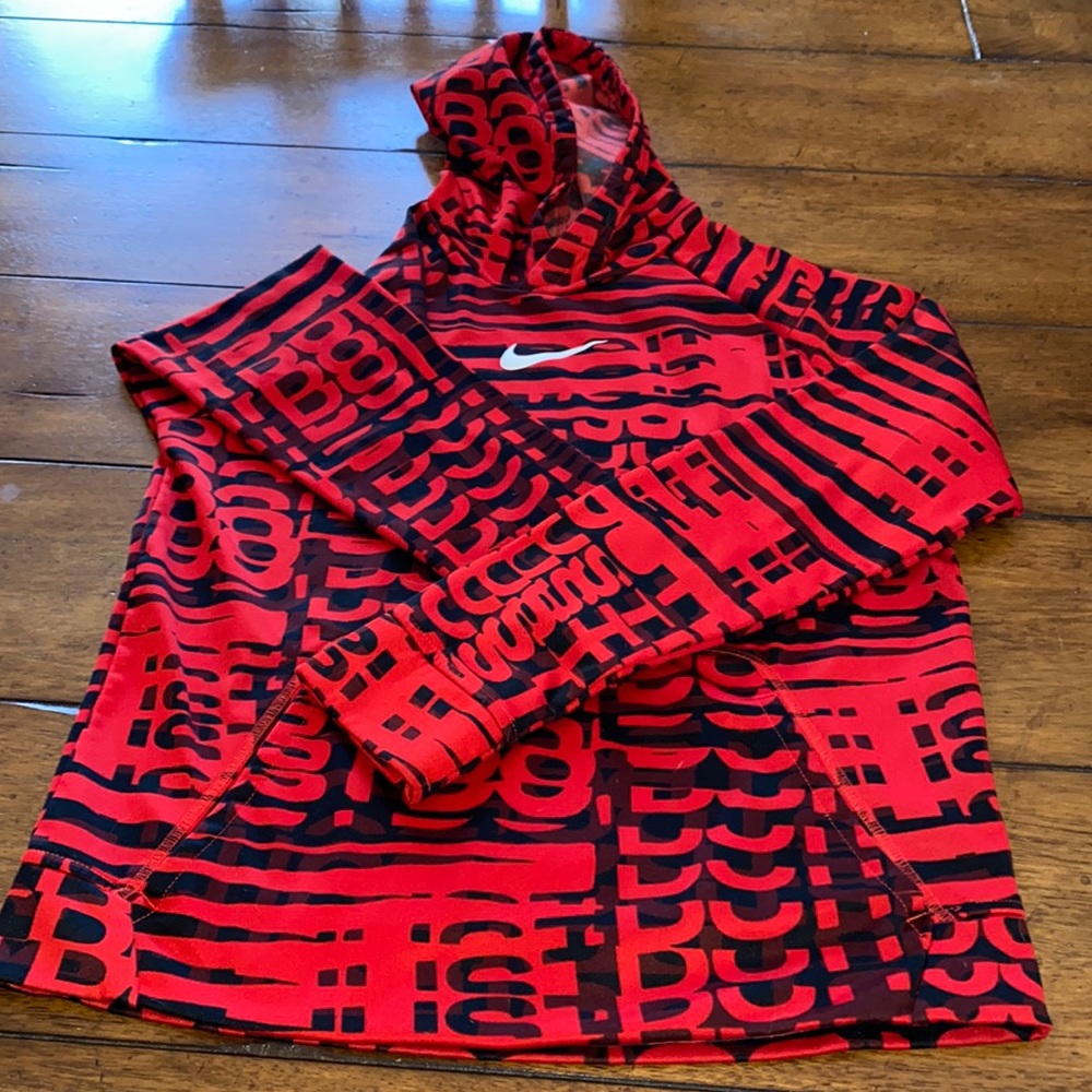 Nike dri-fit long sleeve sweatshirt with hood.